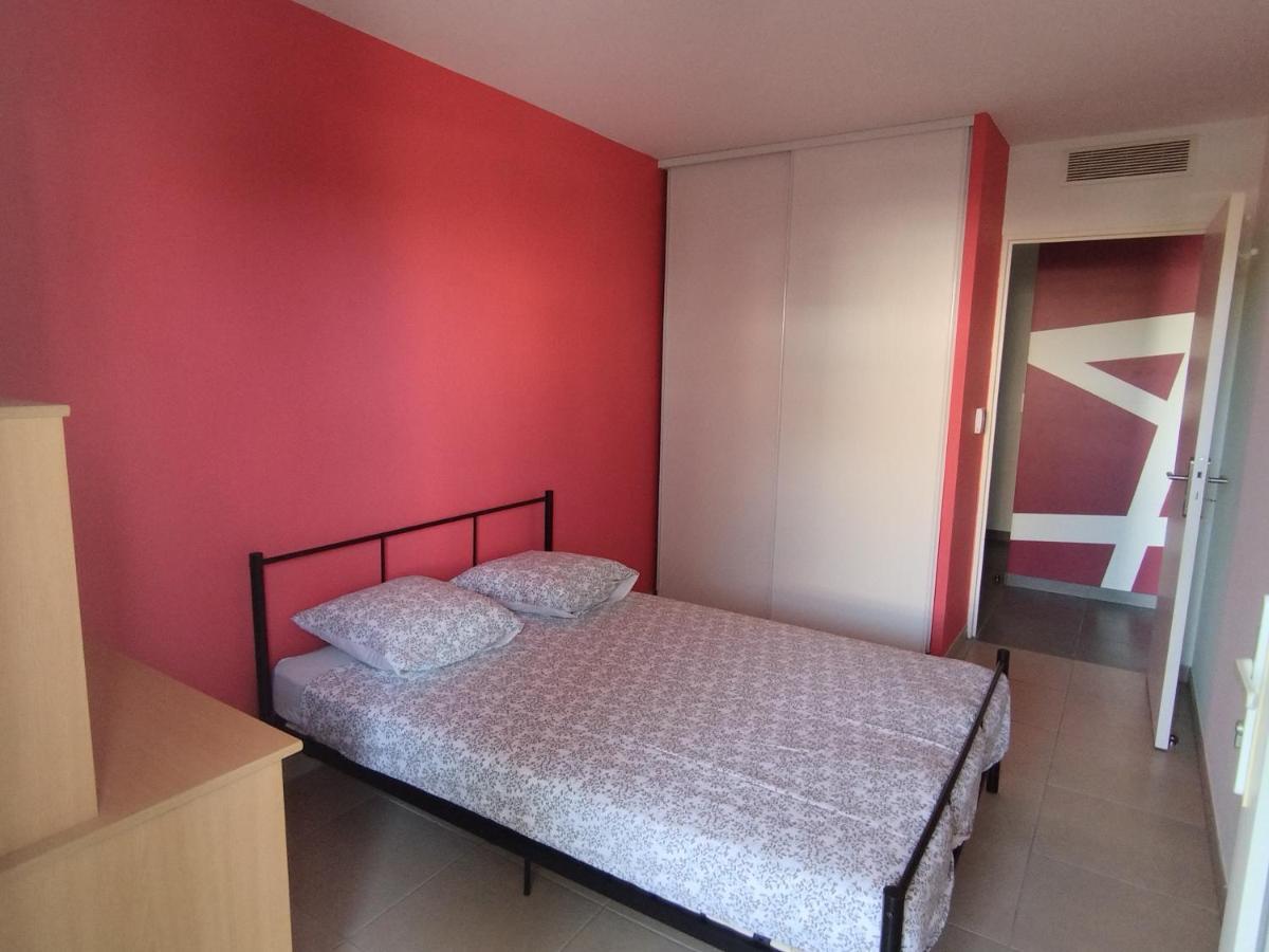 Beau T3 + Clim + Parking Cyr Sur *